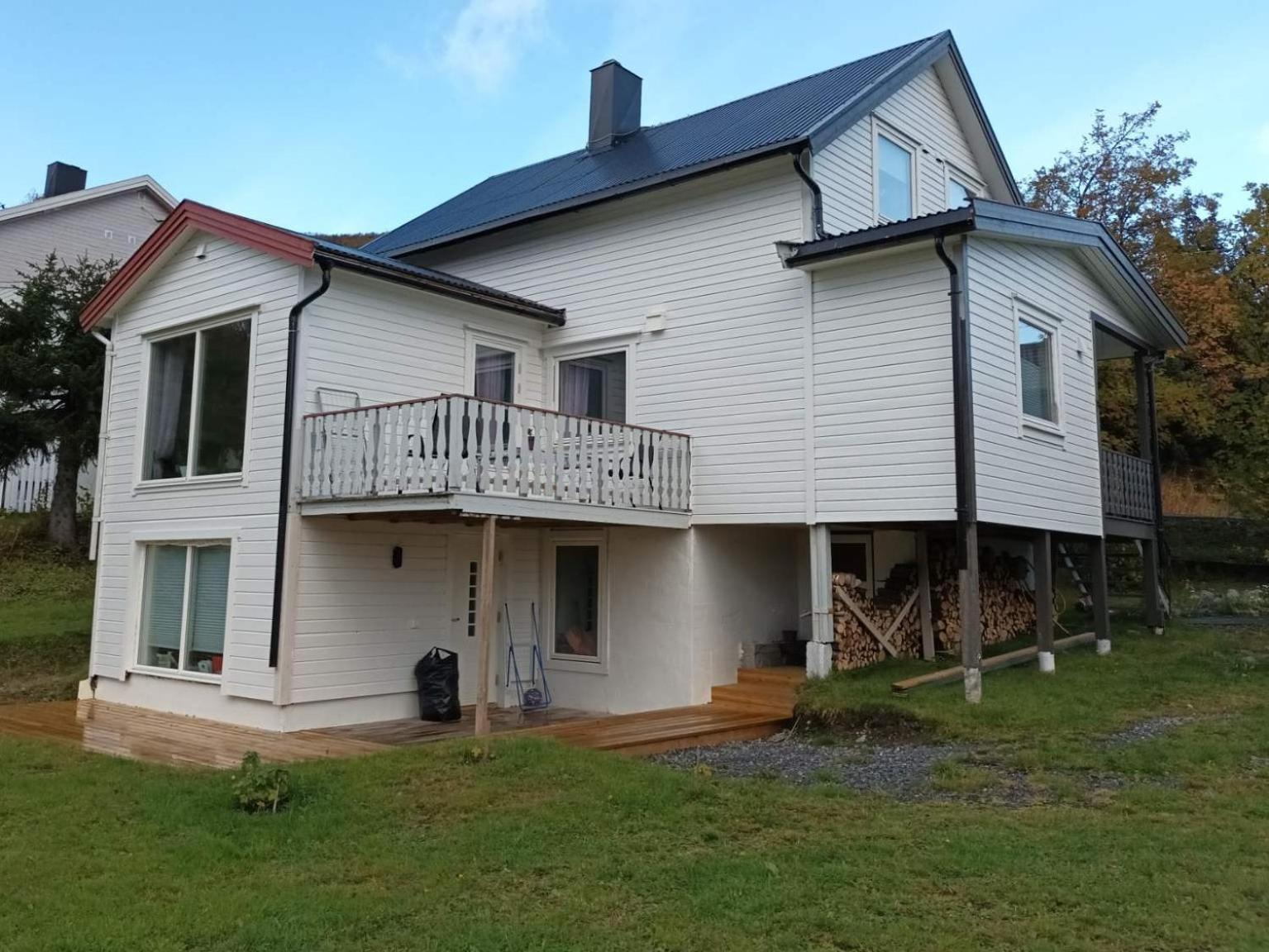 Great Location For You! Natalie's * Skjervoy